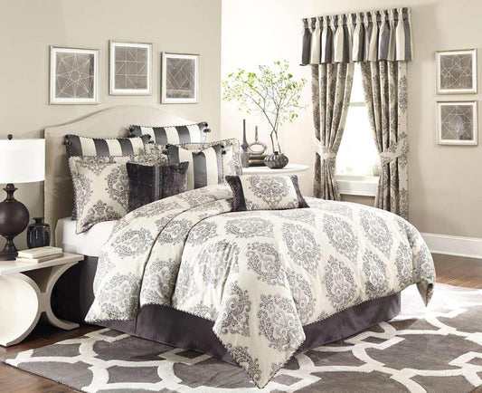 AICO by Michael Amini - Park Lane 6-Piece Queen King Comforter Set - Gray - BKS-PRKLN-QS06-GRY veiw 2