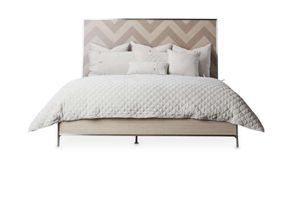 AICO by Michael Amini - Silverlake Village - Cal. King Panel Bed - Washed Oak - KI-SLVG000CK-129 veiw 2