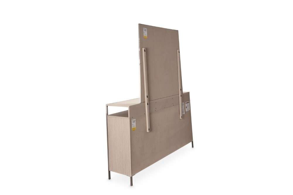 AICO by Michael Amini - Silverlake Village - Dresser & Mirror - Washed Oak - KI-SLVG050-60-129 veiw 4