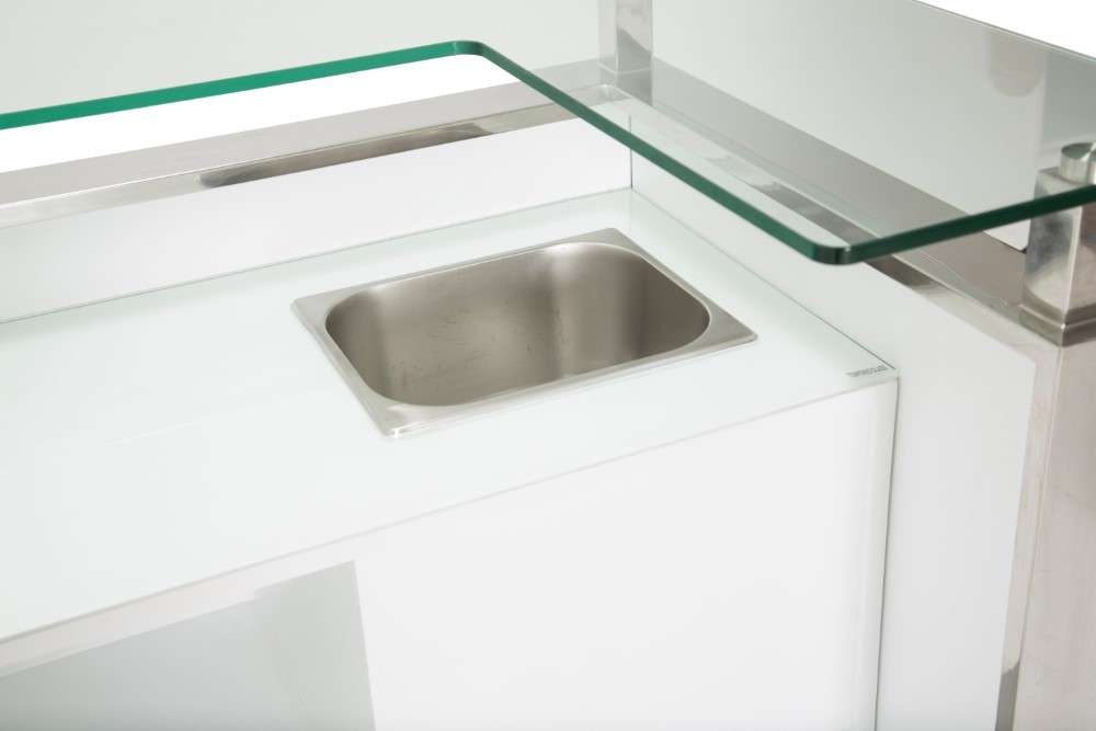 AICO by Michael Amini - State St. - Bar with Glass Top - Glossy White - N9016500-116 veiw 2