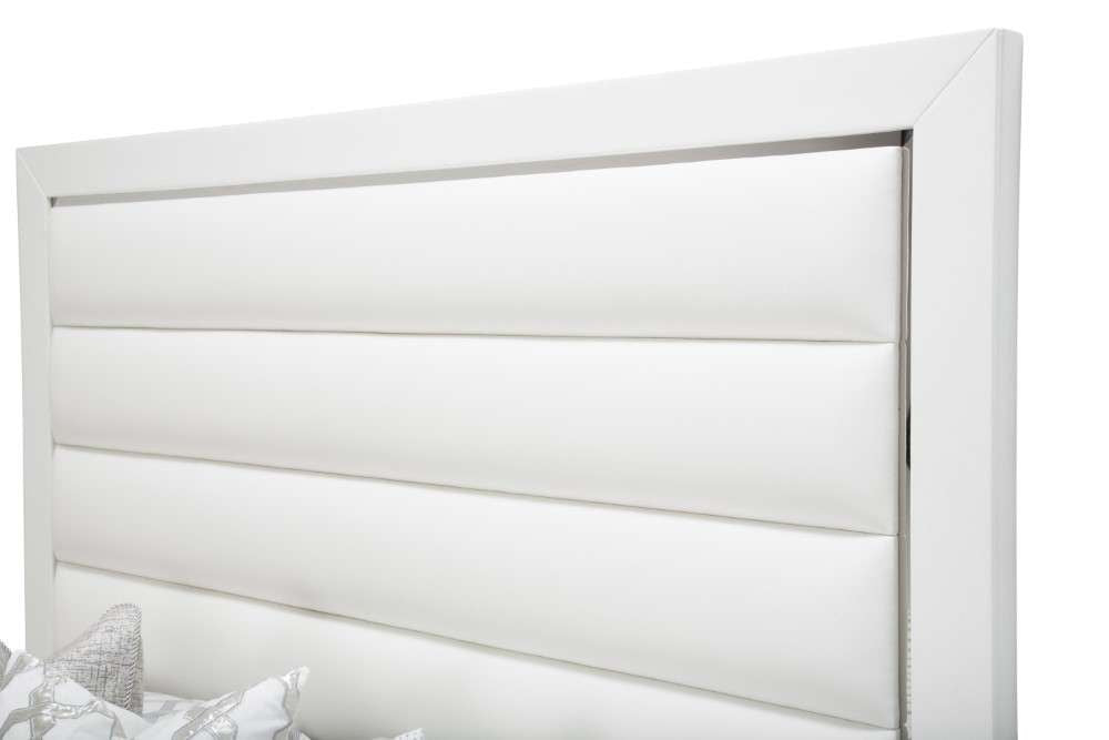 AICO by Michael Amini - State St. - Cal. King Upholstered Panel Bed - Glossy White - N9016000CKP-116 veiw 3