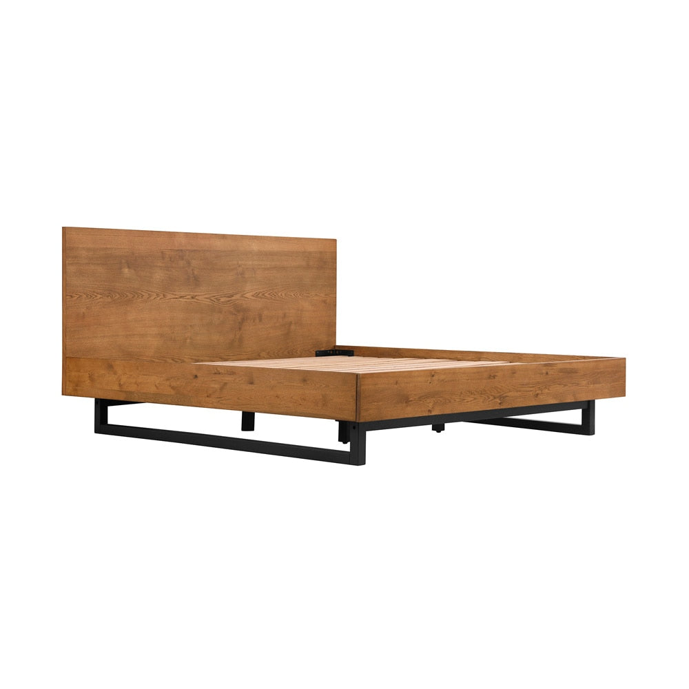 Armen Living - Aldo King Size 4 Piece Platform Bed Frame Bedroom Set in Brown Oak Wood and Black Metal - SETAOBDBRKG4B veiw 3