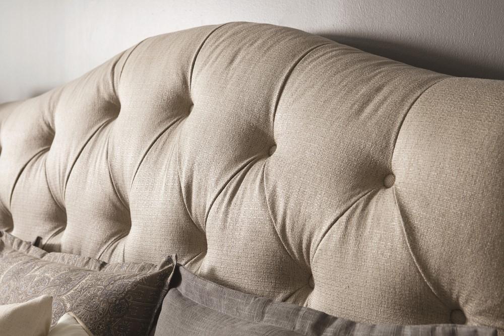 A.R.T. Furniture - Summer Creek Shoals California King Upholstered Tufted Sleigh Bed in Scrubbed Oak - 251127-1303 veiw 4