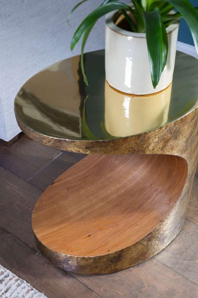 Artistica Home - Signature Designs Thornton Oval Side Table - 25W x 18D x 24H - 2247-950 veiw 2