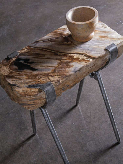 Artistica Home - Signature Designs Wyatt Spot Table - Iron finish - 2035-955 veiw 1