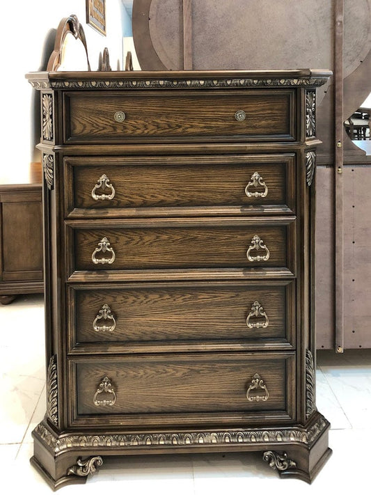 Avalon Furniture - B01920  Medium Oak Chest - B01920 C-C view 2