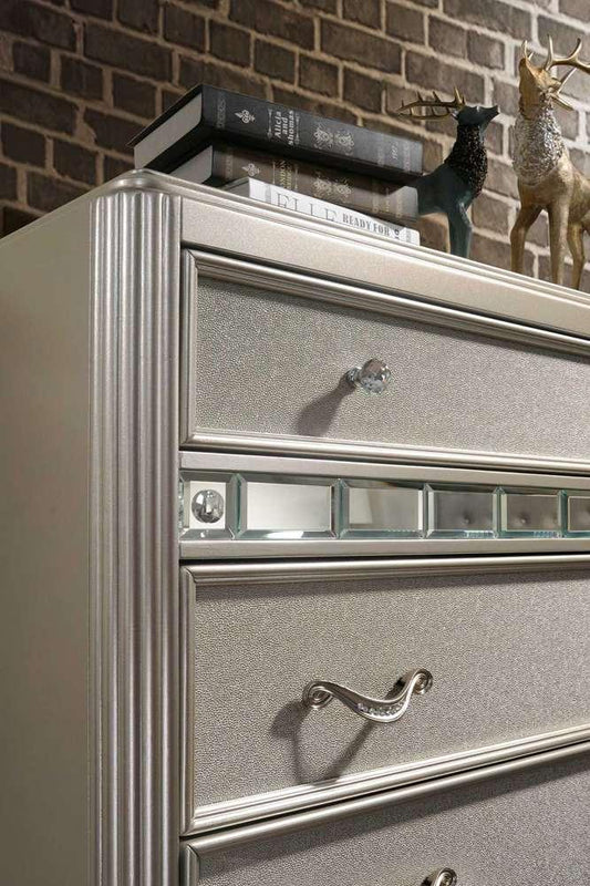 Avalon Furniture - Kaleidoscope Chest - B0846J-C-C veiw 2