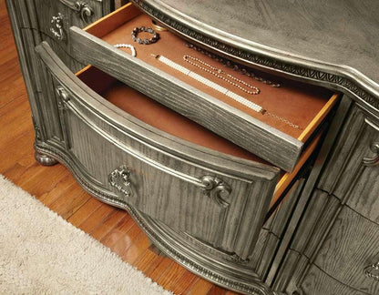 Avalon Furniture  -  Seville Dresser  - B02011 D-C veiw 2
