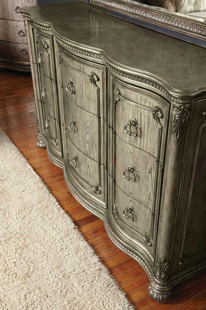 Avalon Furniture  -  Seville Dresser  - B02011 D-C veiw 3