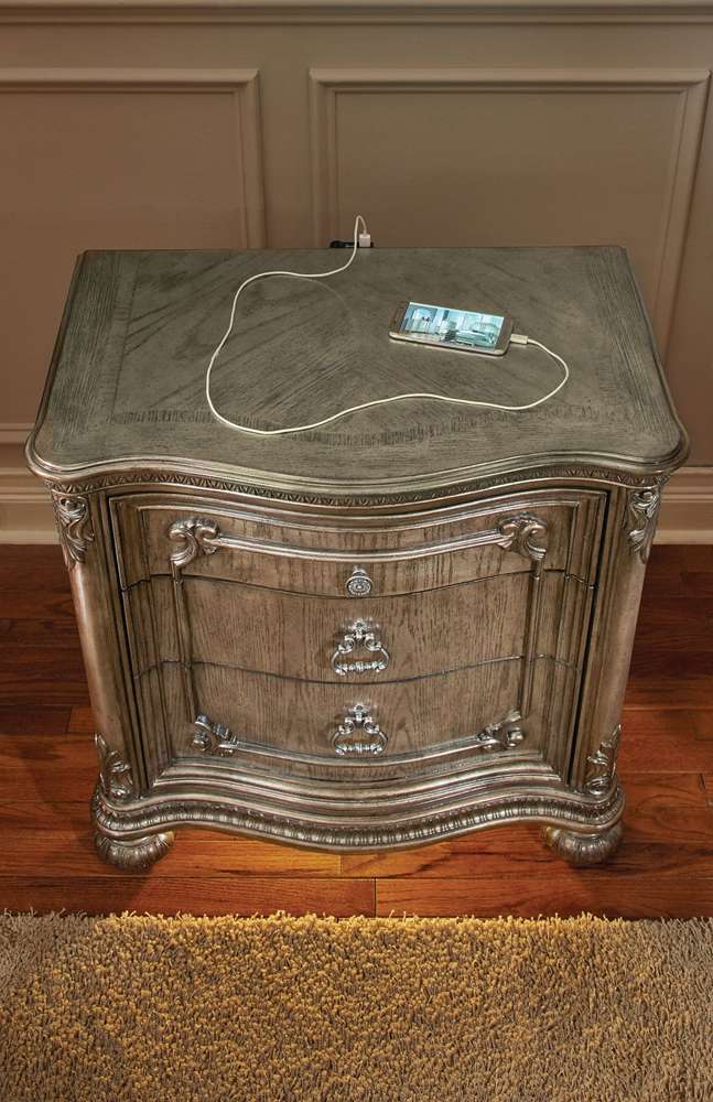 Avalon Furniture  -  Seville Nightstand w/Usb&Led  - B02011 N-C veiw 2