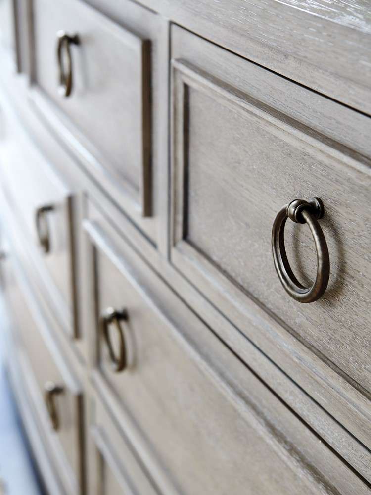 Barclay Butera - Westward Gentlemans Chest - 926-329 veiw 3