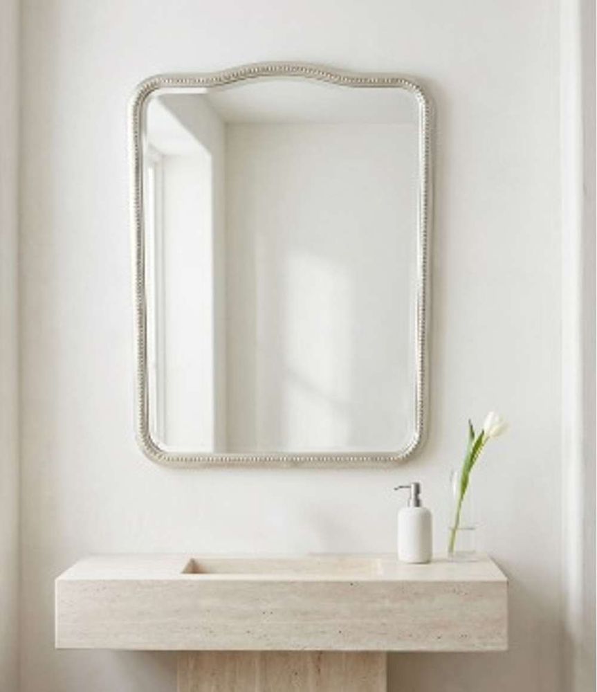 Bassett Mirror - Hugo Antique Silver Leaf Wall Mirror - M5383 view 5
