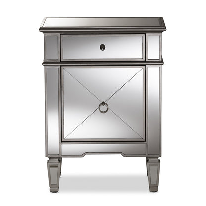 Baxton Studio - Claudia End Table in "Silver" Mirrored - RS2403 view 3