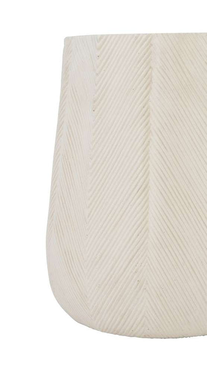 Bernhardt -  Exteriors Grenada Round Drink Table - X01170 veiw 3