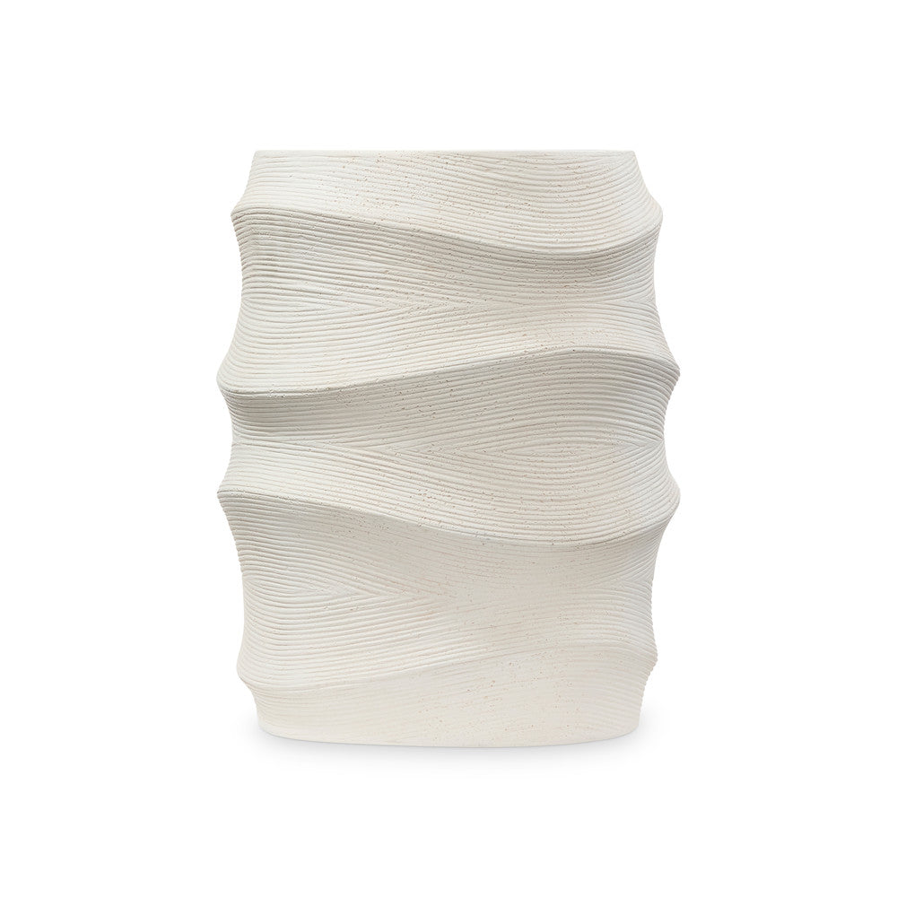 Bernhardt - Exteriors Kai Side Table - X01157 view 1