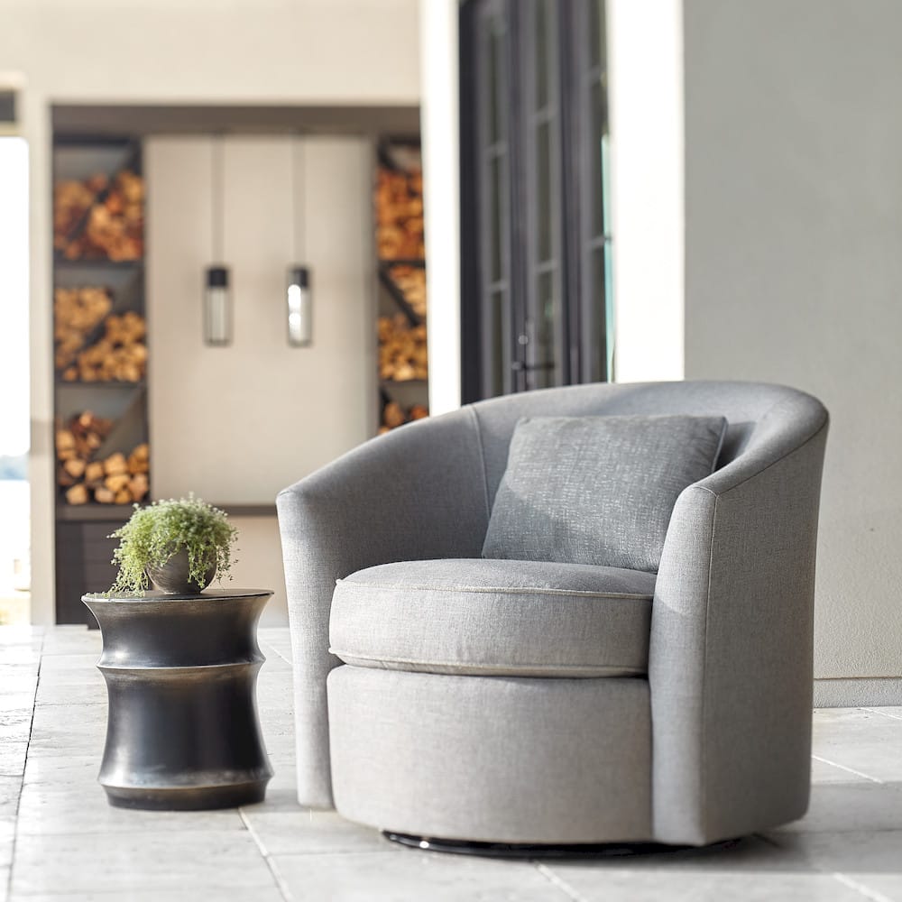 Bernhardt - Exteriors Maya Round Accent Table - X01123 view 5