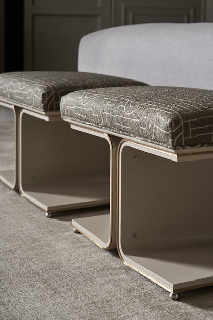 Caracole - Classic Balance Beam Bench - CLA-022-081