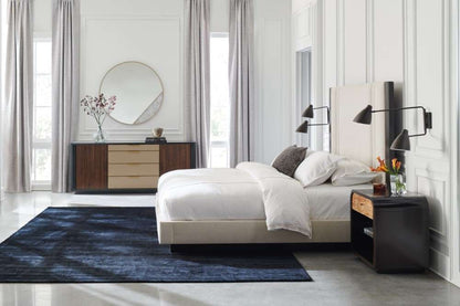 Caracole - Classic Decent Proposal - King Bed - CLA-020-125 veiw 5