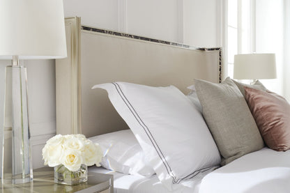 Caracole - Classic Dream Big - King Bed - CLA-420-121 veiw 3