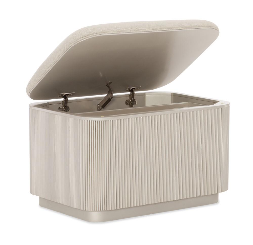 Caracole - Classic For the Love of Ottoman - CLA-019-081 veiw 6