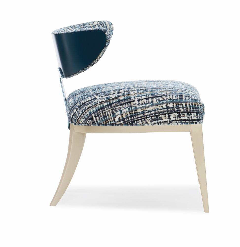 Caracole - Classic Half Moon - Accent Chair - M090-018-131-A veiw 3