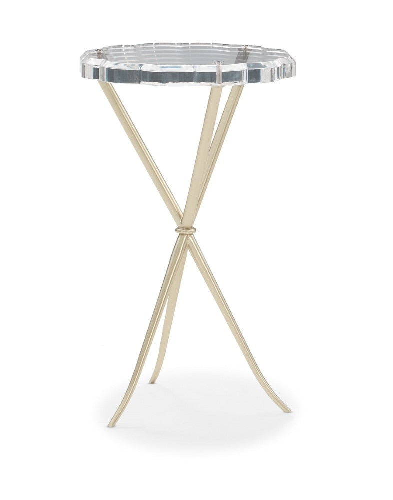Caracole - Classic In A Tizzy End/Side Table - CLA-420-422 veiw 3