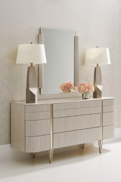 Caracole - Classic Love to Look! Mirror - CLA-019-041 veiw 2