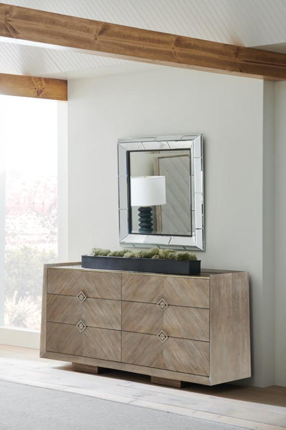Caracole - Classic Naturally Dresser - CLA-019-011 veiw 5
