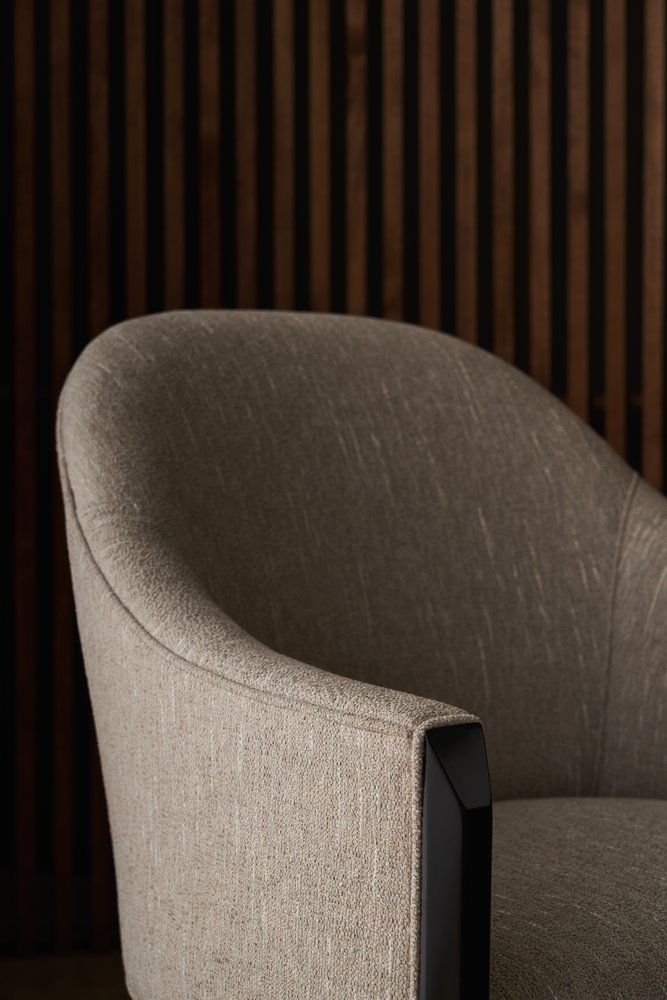Caracole - Classic Next Course Chair - CLA-422-291 view 5