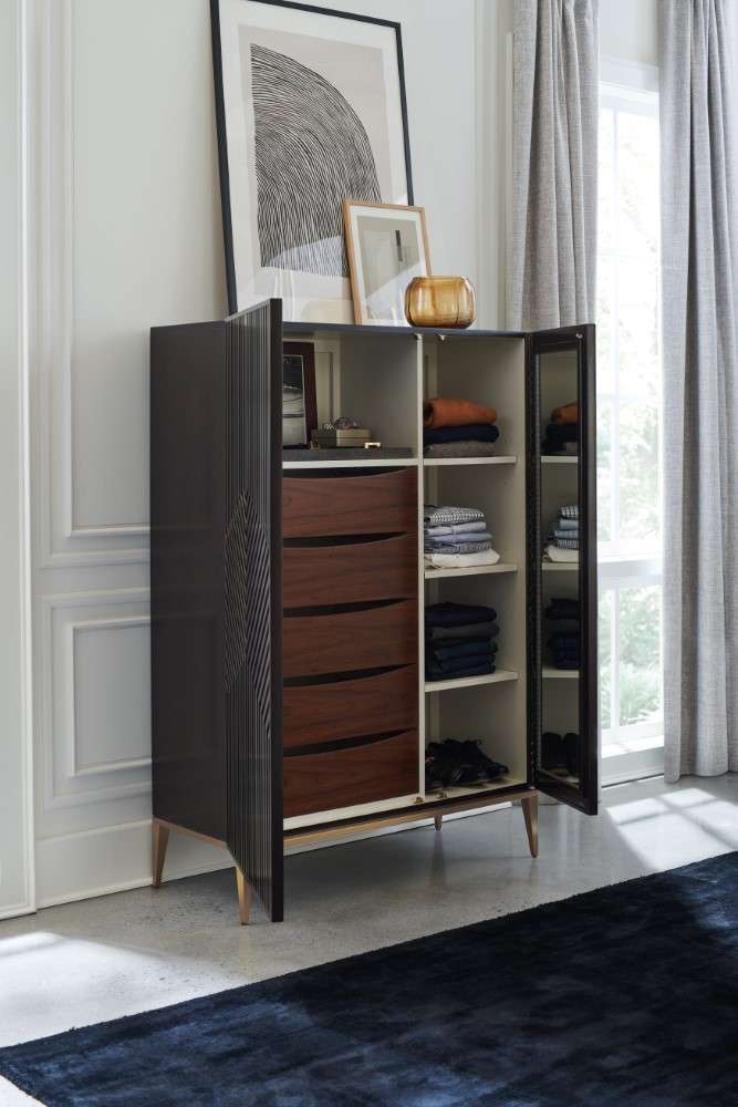 Caracole - Classic Out Of Line Chest - CLA-020-054 veiw 3