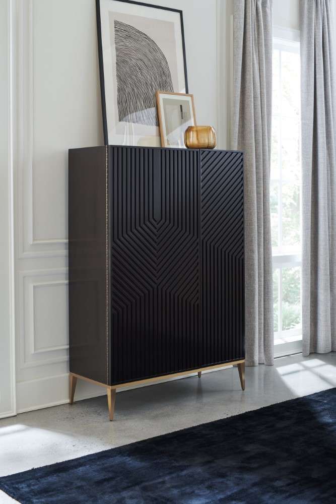 Caracole - Classic Out Of Line Chest - CLA-020-054 veiw 7