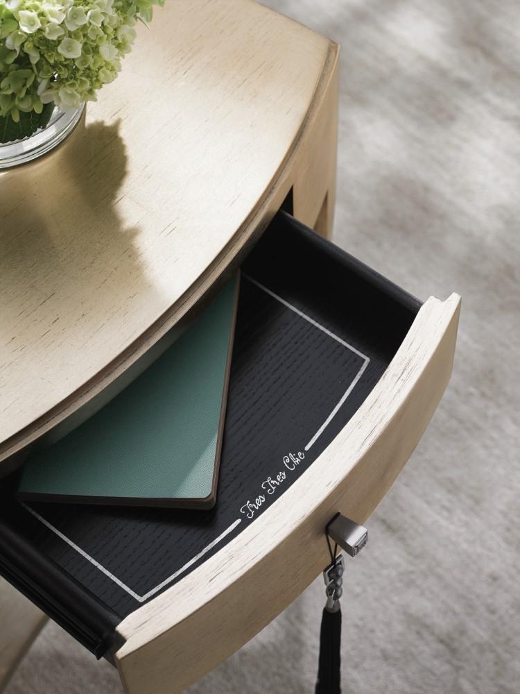 Caracole - Classic Tres Tres Chic - Gold Metallic Accent Table - CON-ACCTAB-017 veiw 2