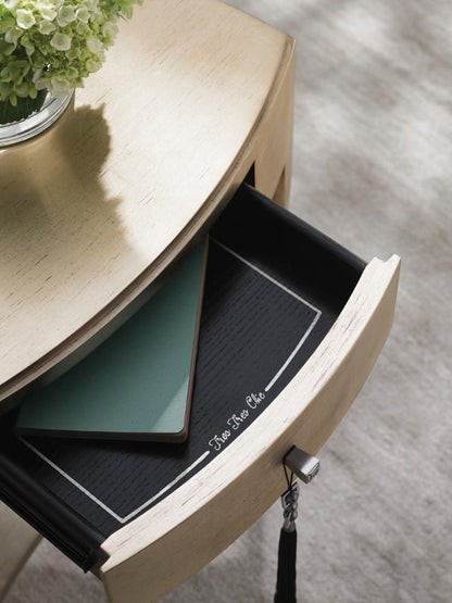 Caracole - Classic Tres Tres Chic - Gold Metallic Accent Table - CON-ACCTAB-017 veiw 2