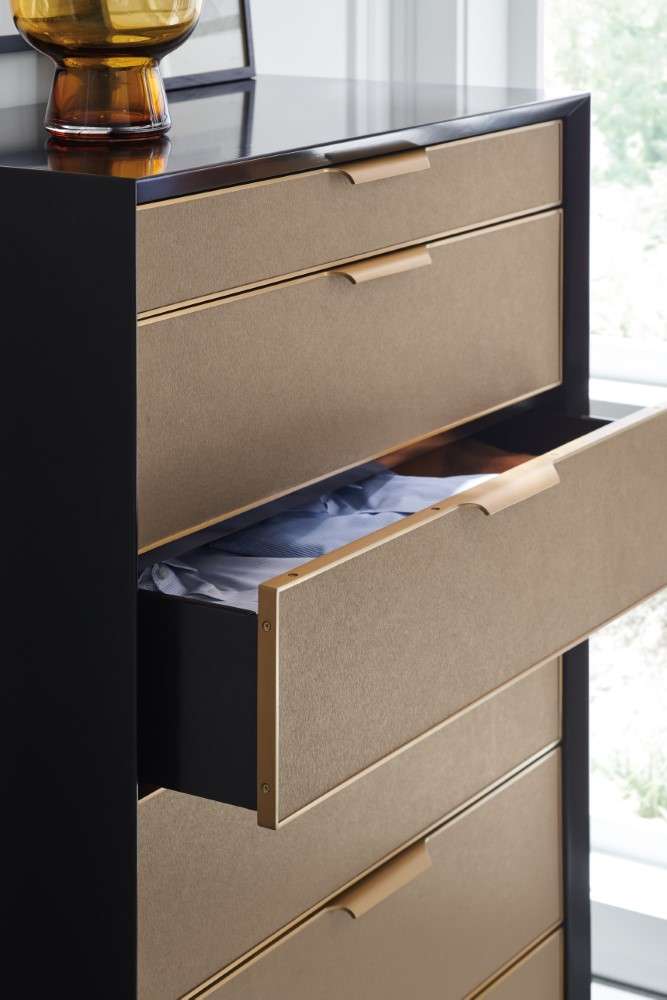 Caracole - Classic Wrap It Up Chest - CLA-020-056 veiw 2