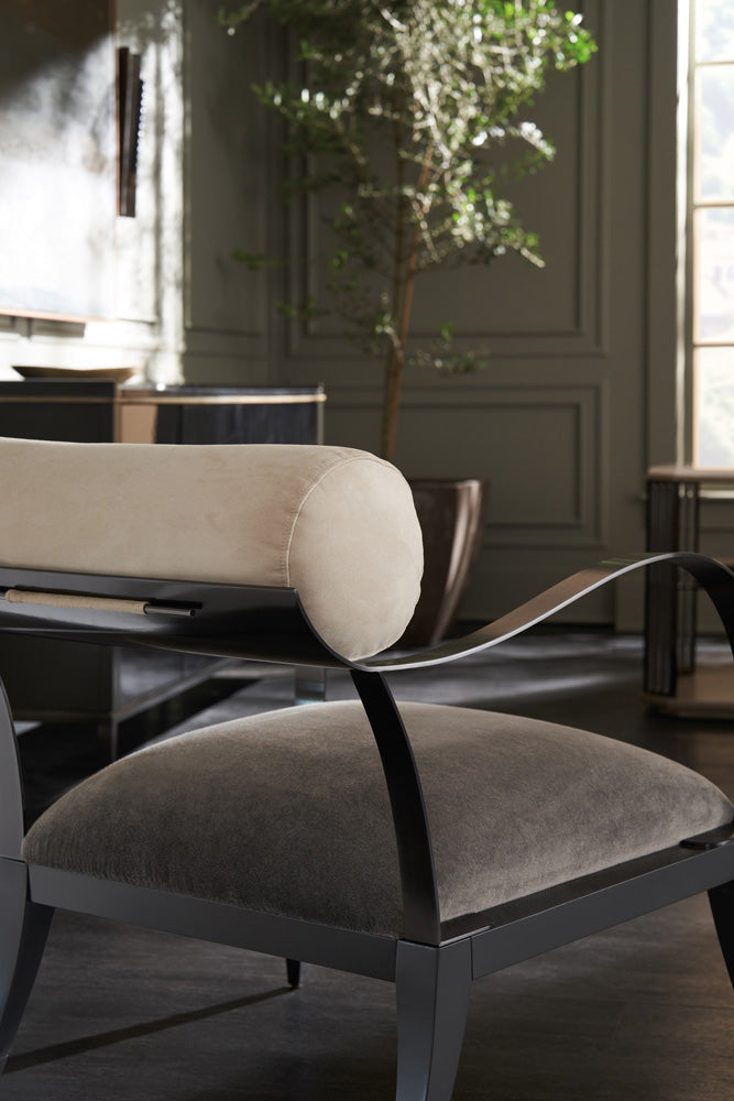 Caracole - Homage Chair - UPH-423-231-A