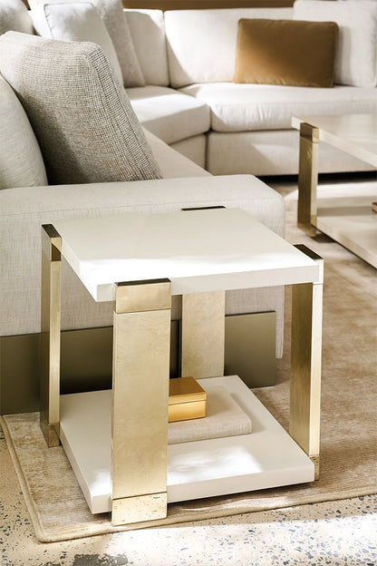 Caracole - ILl Take The Corner End Table - CLA-424-416