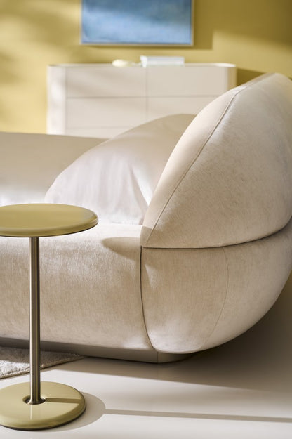 Caracole - Jagger King Bed - Ivory - CLA-426-121 view 6