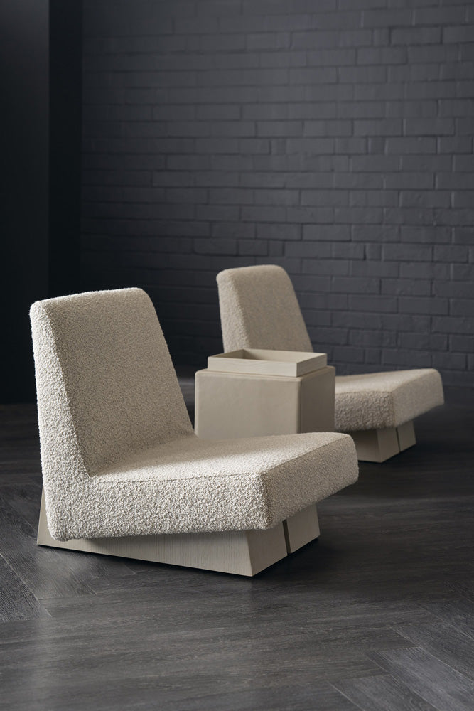 Caracole - Kelly Hoppen Indi Accent Chair - KHU-022-036-A_CLOSEOUT