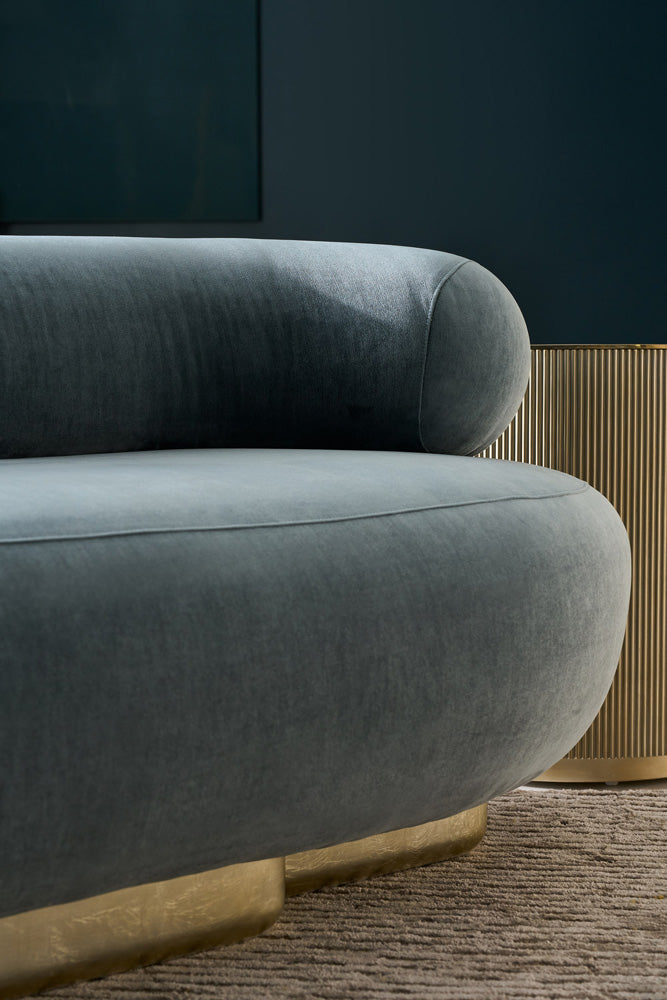 Caracole - Lagoon Sofa in Oracle - UPH-024-012-A