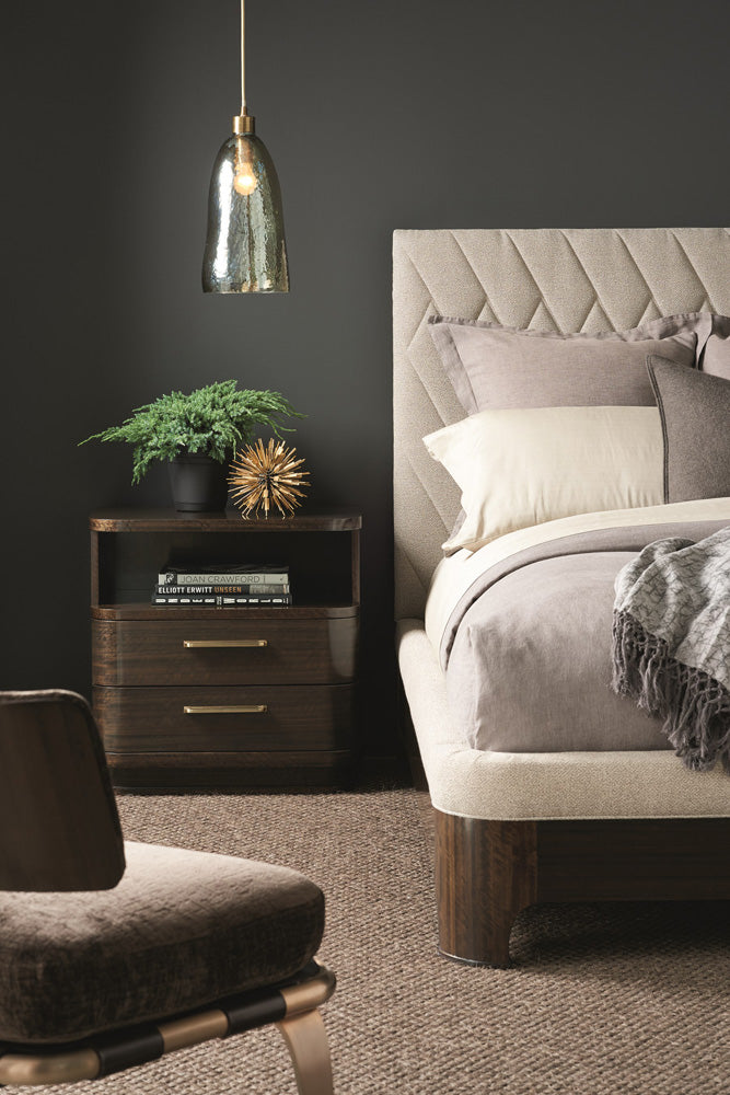 Caracole - Modern Streamline Upholstered Queen Bed - M023-417-101