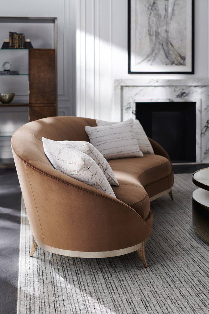 Caracole - Signature Metropolitan Main Event Sofa - SGU-021-011-A