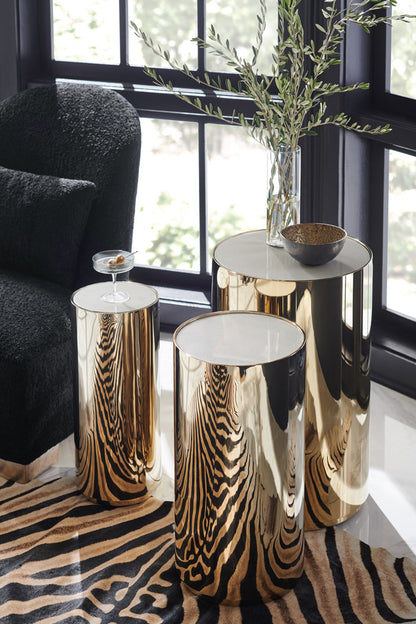 Caracole - Signature Metropolitan Round About-Short End Table - SIG-021-423