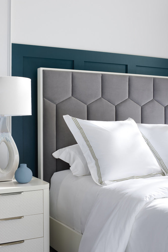 Caracole - Touch Base Nightstand - CLA-421-063