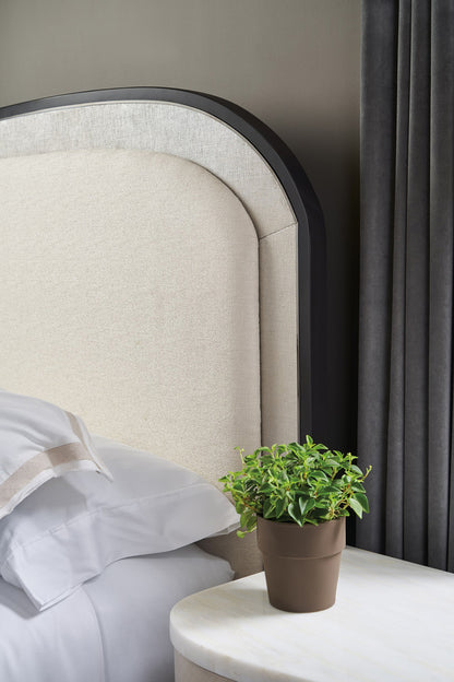 Caracole - Wanderlust King Bed - CLA-422-122