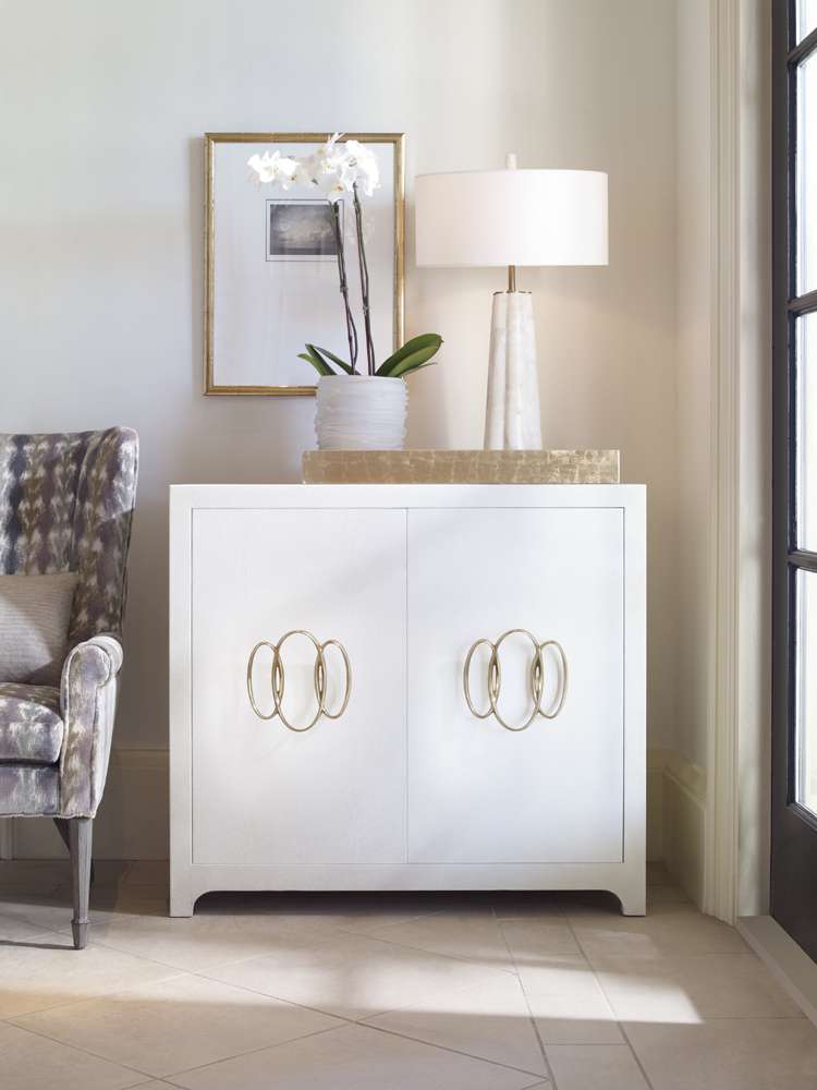 Century Furniture - Monarch - Monroe Door Chest - MN5789 veiw 2