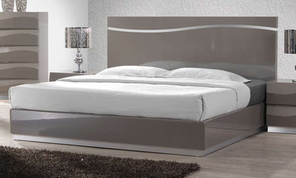 Chintaly - Delhi Queen Size Bed - DELHI-BED-QN veiw 1