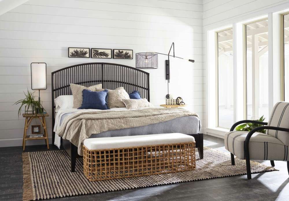 Coastal Living - Getaway Blackadore Caye King Bed Complete - U033B220B veiw 6