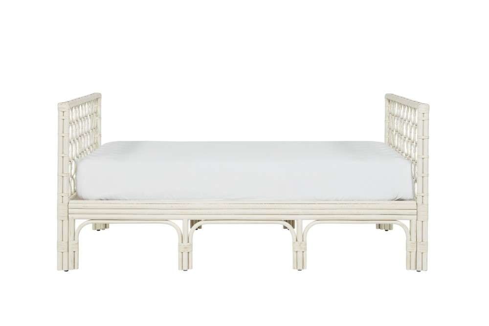 Coastal Living - Getaway Seychelles Day Bed Complete - U033D200B veiw 3