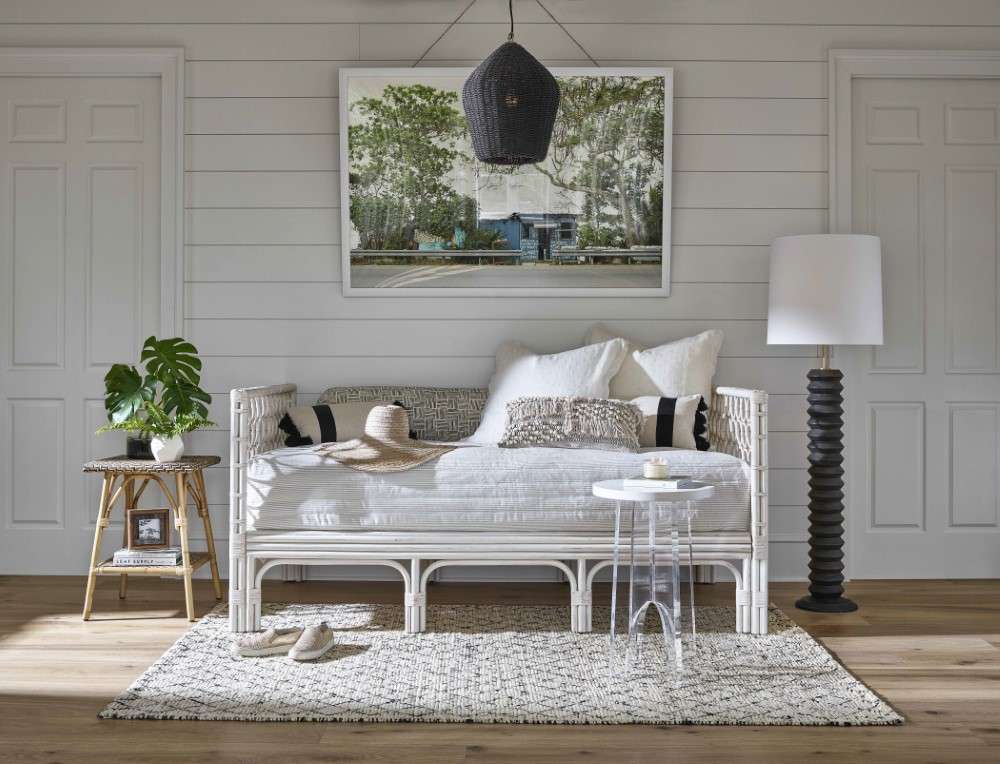 Coastal Living - Getaway Wailea Accent Table - U033E802 veiw 7
