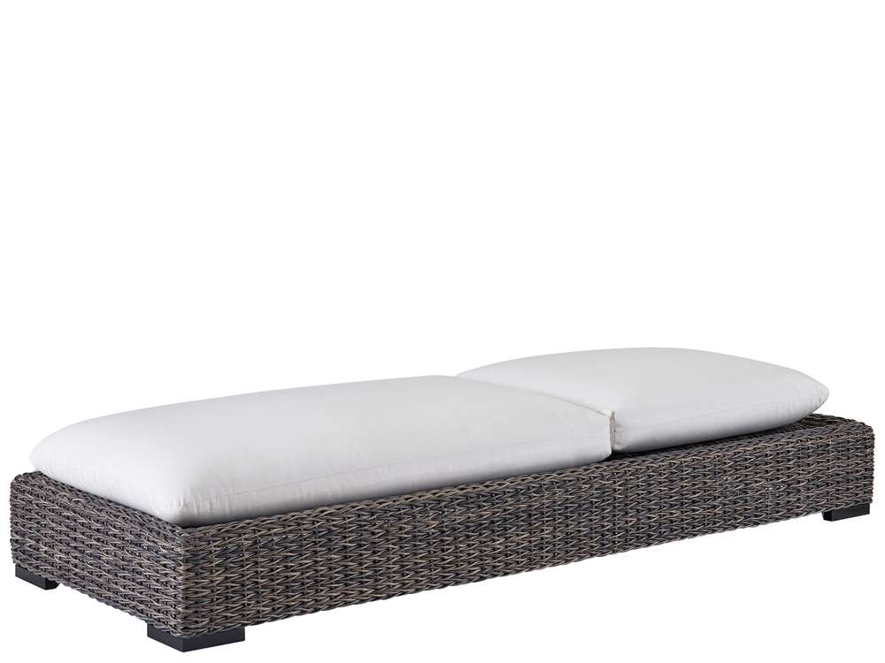 Coastal Living Outdoor -  Montauk Chaise Lounge - U012535 veiw 2